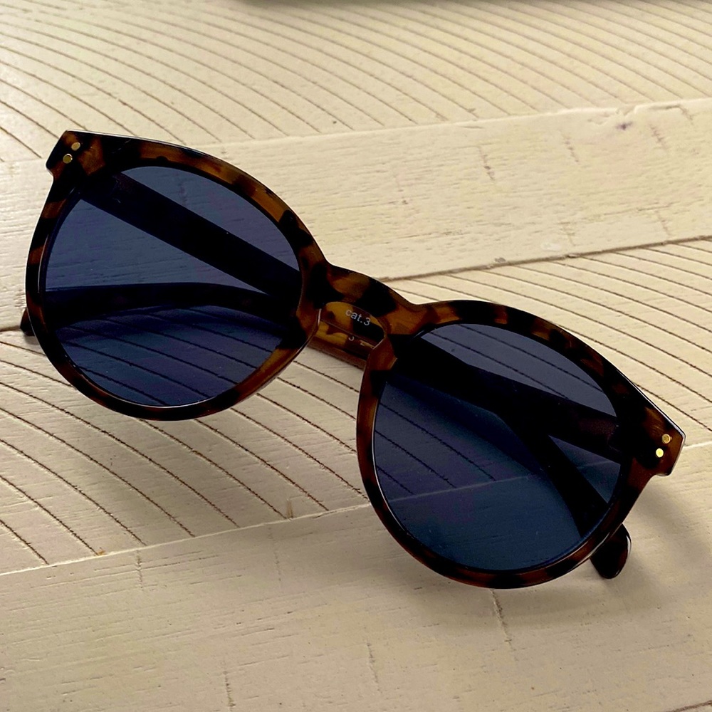 Tortoise shell sunglasses from J.Crew